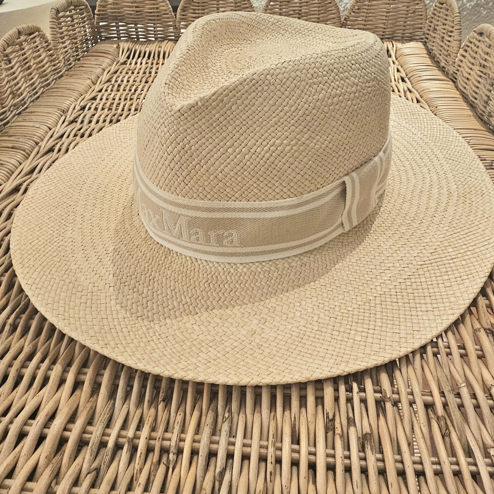 $345 Authentic MaxMara Urago Logo Ribbon Straw Hat in Cream - Picture 5 of 10